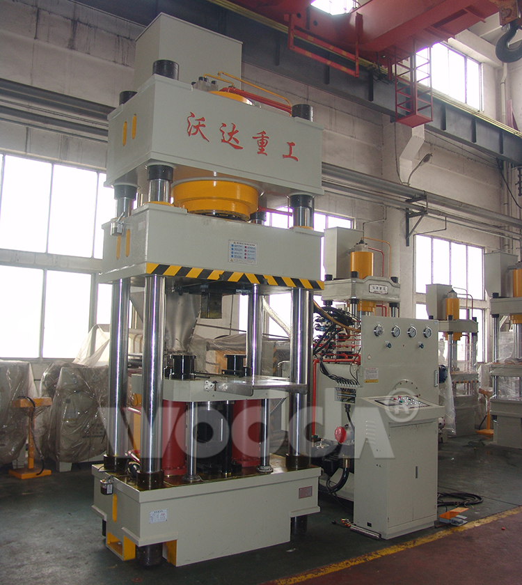 500噸牛羊(yáng)舔磚機