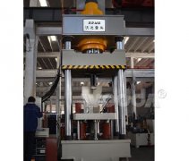 800噸飼料(liào)磚塊機