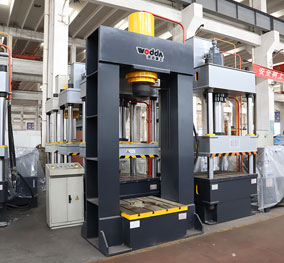 龍門(men)液壓機