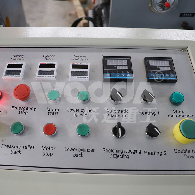 400噸(dūn)四柱液壓機(jī)價格 400噸四柱(zhù)液壓機價格(gé)