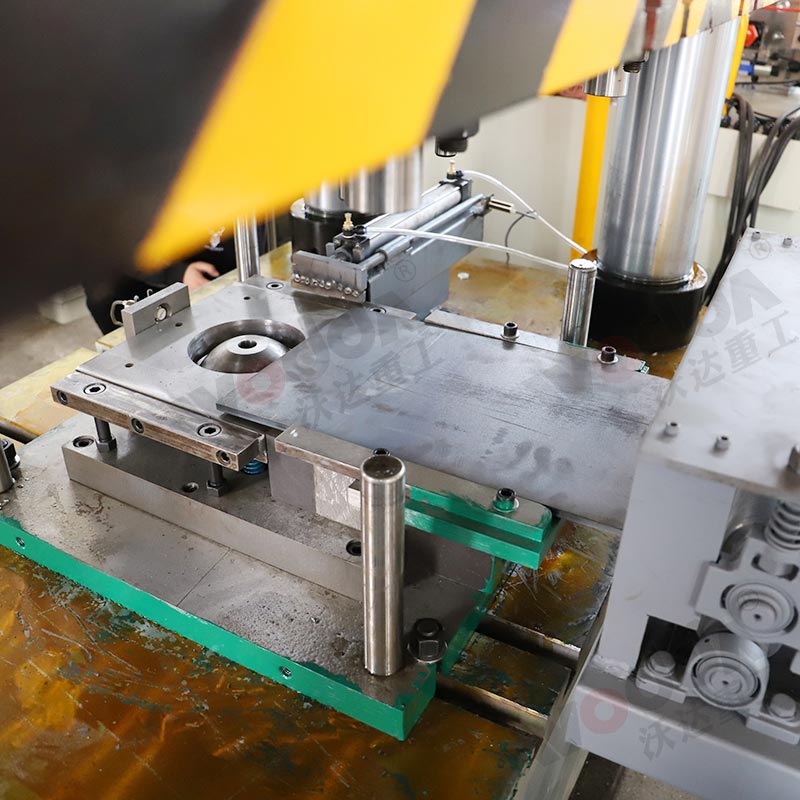 錨杆托盤(pan)液壓機 錨杆托(tuo)盤液壓機