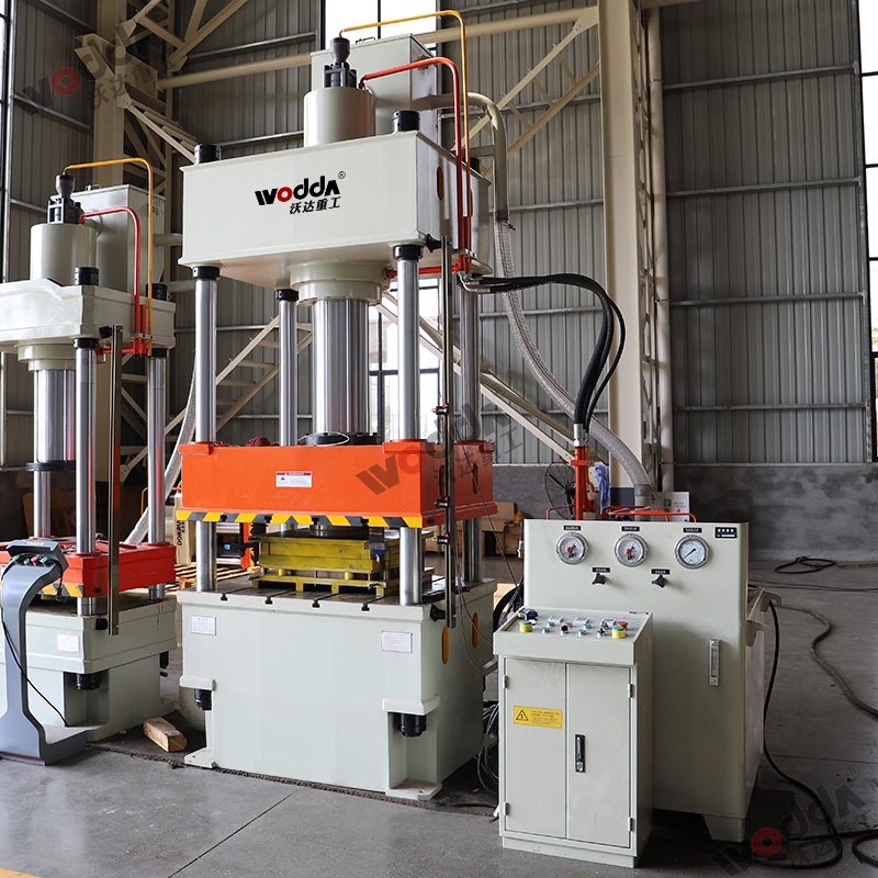 不鏽鋼闆材拉伸(shen)機 不鏽鋼闆材拉(lā)伸機