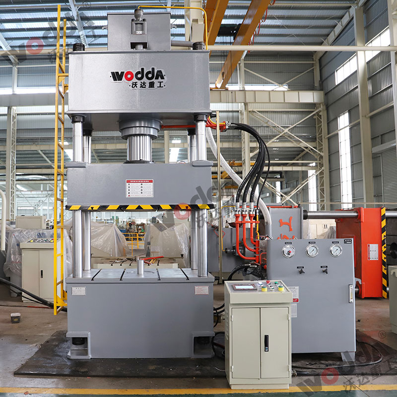 200噸拉(la)伸液壓機 200噸拉(la)伸液壓機