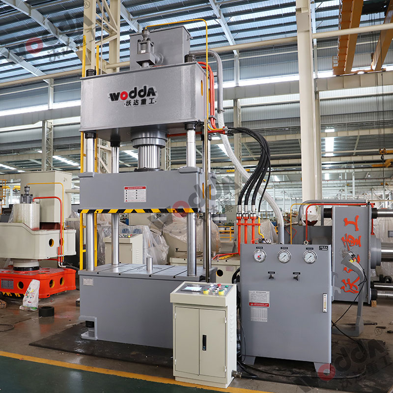 200噸拉(lā)伸液壓機 200噸拉(lā)伸液壓機