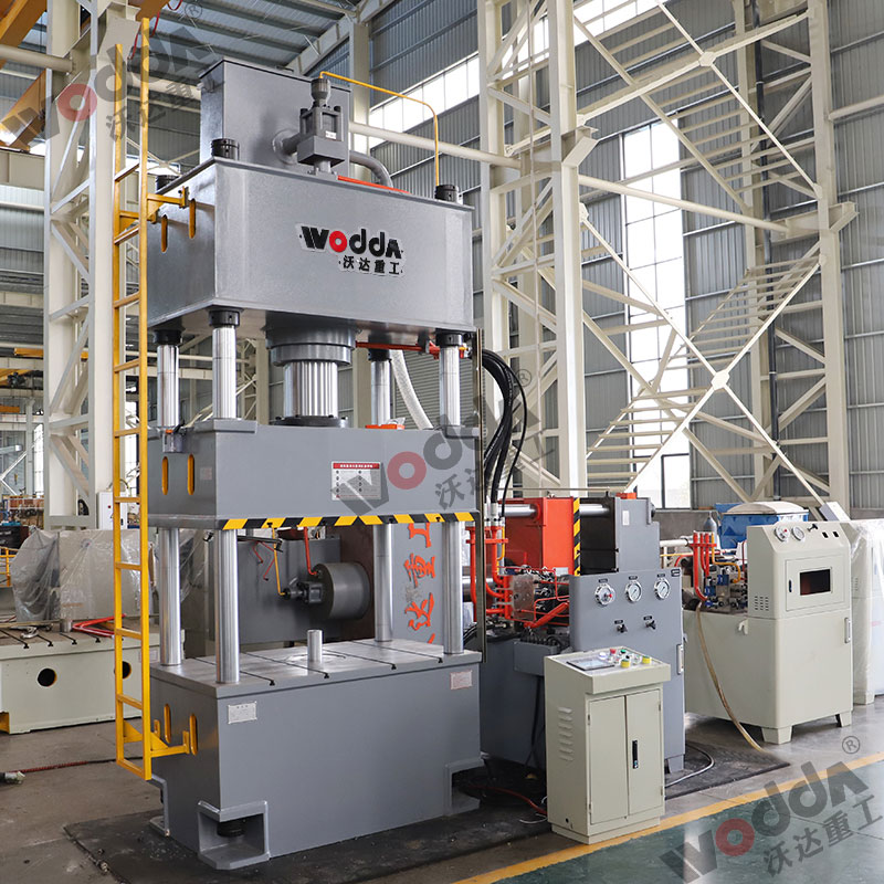 200噸拉(la)伸液壓機 200噸拉(la)伸液壓機