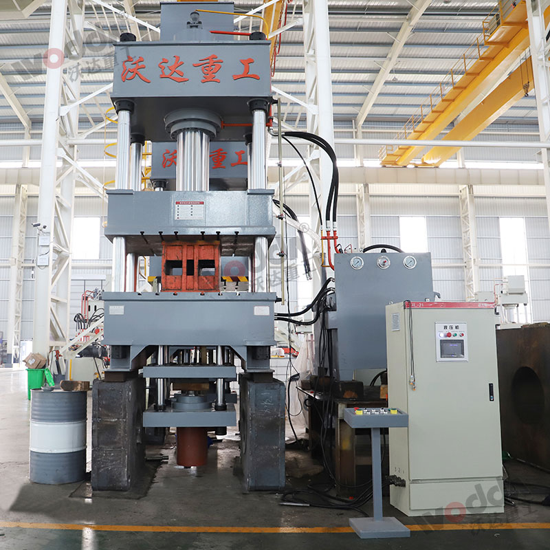 液壓(yā)墊315噸拉伸液(ye)壓機