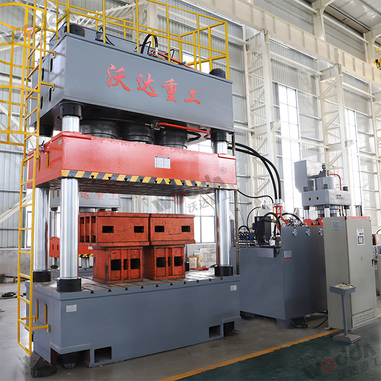 四柱式薄(báo)闆拉伸液壓(ya)機 四柱式薄(bao)闆拉伸液壓(ya)機