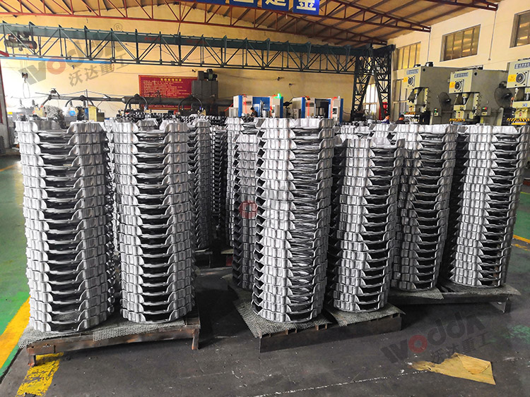 汽車離合(hé)器外殼成品 汽車(che)離合器外殼成品(pǐn)