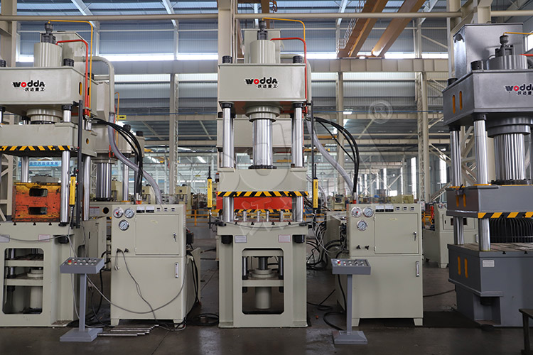 150噸(dun)拉伸機 150噸拉伸機(ji)