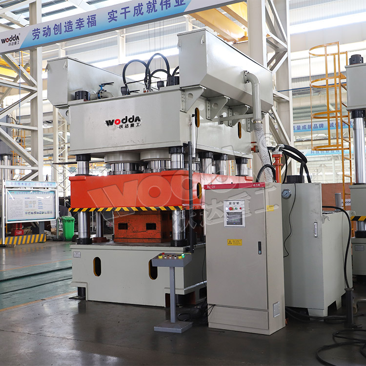 3000噸(dun)液壓機(ji) 3000噸液壓(yā)機