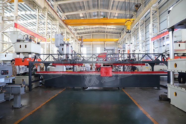 500噸錨(máo)杆托盤生産線(xiàn)