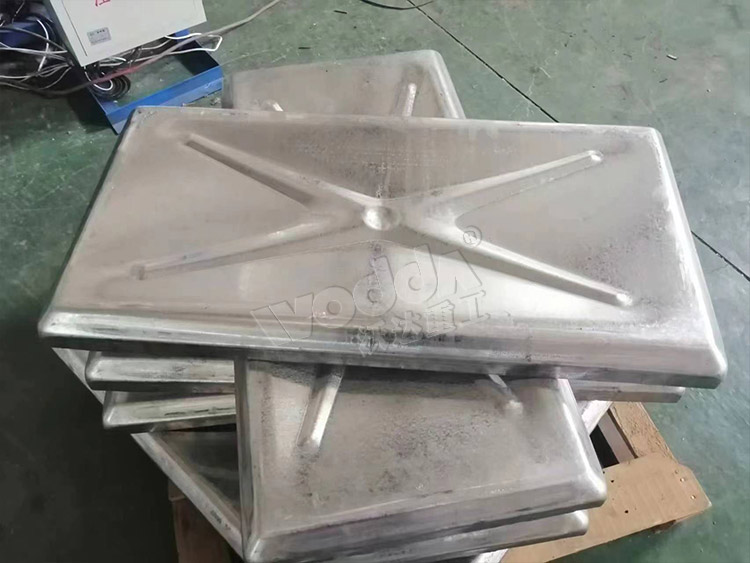 不鏽鋼水(shuǐ)箱闆 不鏽(xiu)鋼水箱闆(pǎn)