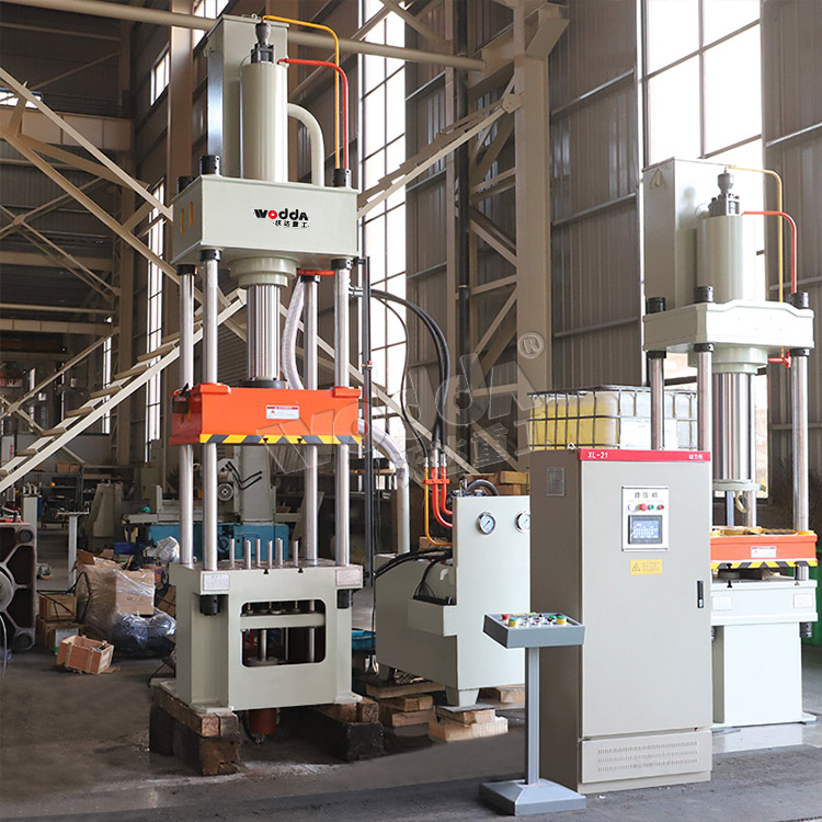 100噸(dūn)伺服四(si)柱拉伸(shen)液壓機(jī) 100噸伺服(fu)四柱拉(lā)伸液壓(yā)機