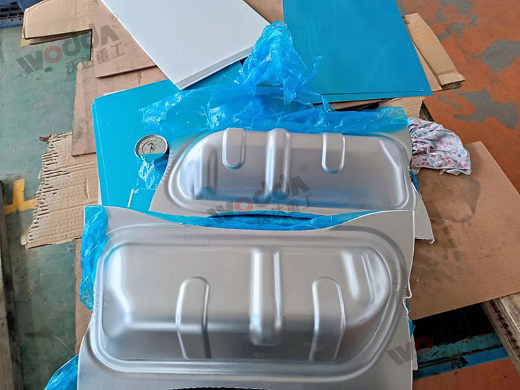 汽車排氣管(guan)散熱罩 汽車排(pái)氣管散熱罩