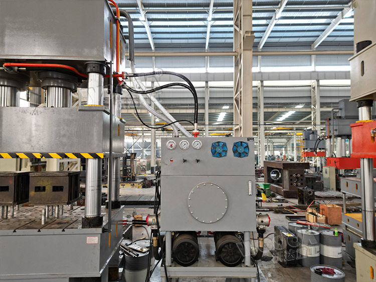 630噸(dun)拉伸機(ji)動力系(xì)統 630噸拉(lā)伸機動(dong)力系統(tǒng)