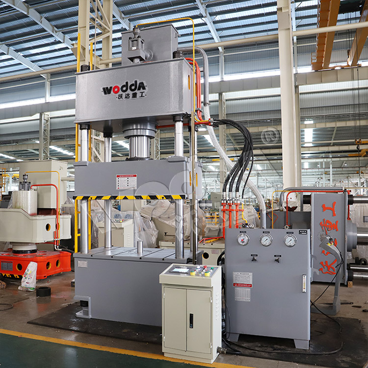 200噸下頂(ding)缸式拉伸(shen)液壓機 200噸(dūn)下頂缸式(shi)拉伸液壓(yā)機