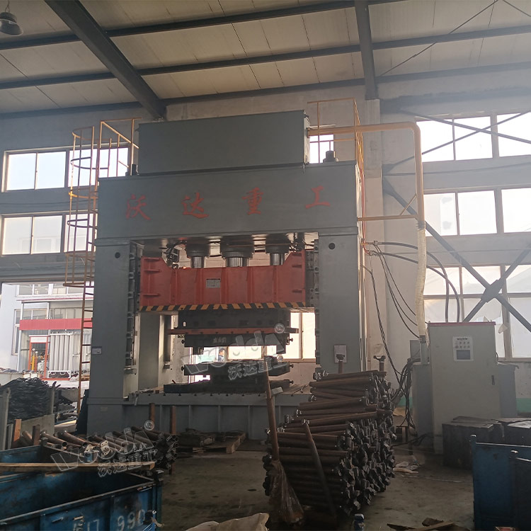 1000噸(dun)汽車零(líng)部件成(chéng)型液壓(yā)機 1000噸汽(qì)車零部(bù)件成型(xing)液壓機(ji)