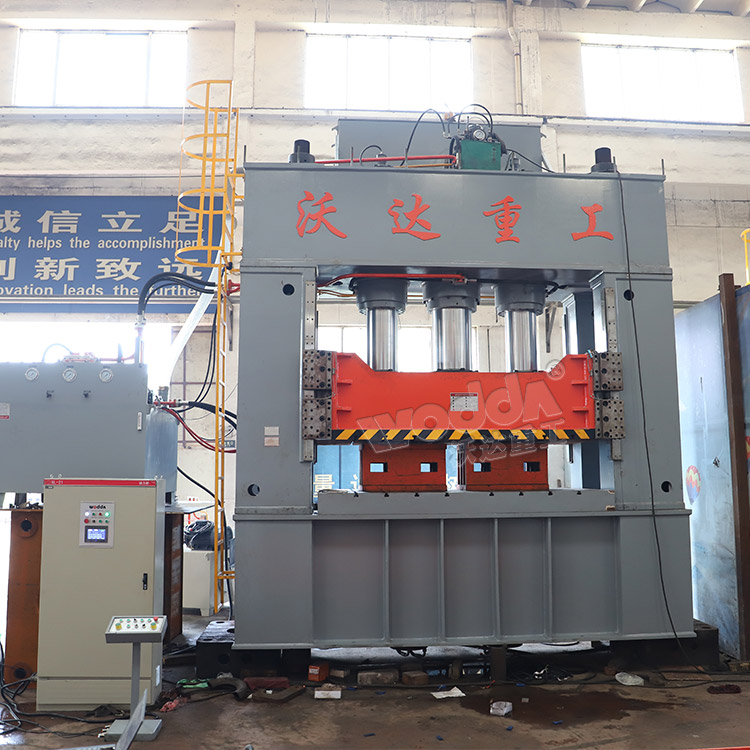 1000噸(dun)框架式(shi)薄闆拉(la)伸液壓(ya)機 1000噸框(kuàng)架式薄(bao)闆拉伸(shen)液壓機(ji)