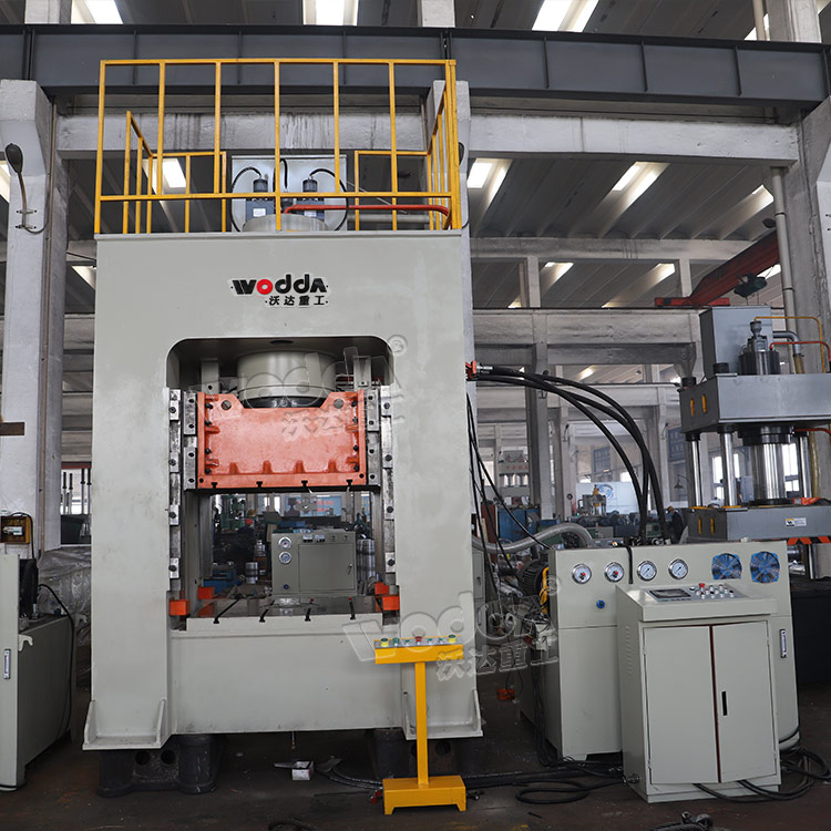 500噸框架式液(ye)壓機 500噸框架式液(yè)壓機