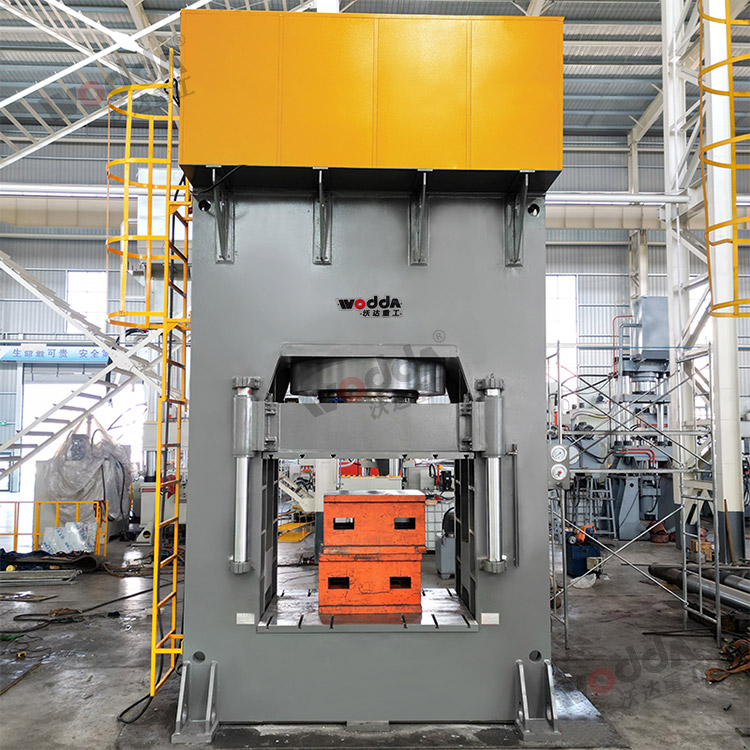 框架式(shì)液壓機廠(chǎng)家 框架式(shì)液壓機廠(chǎng)家