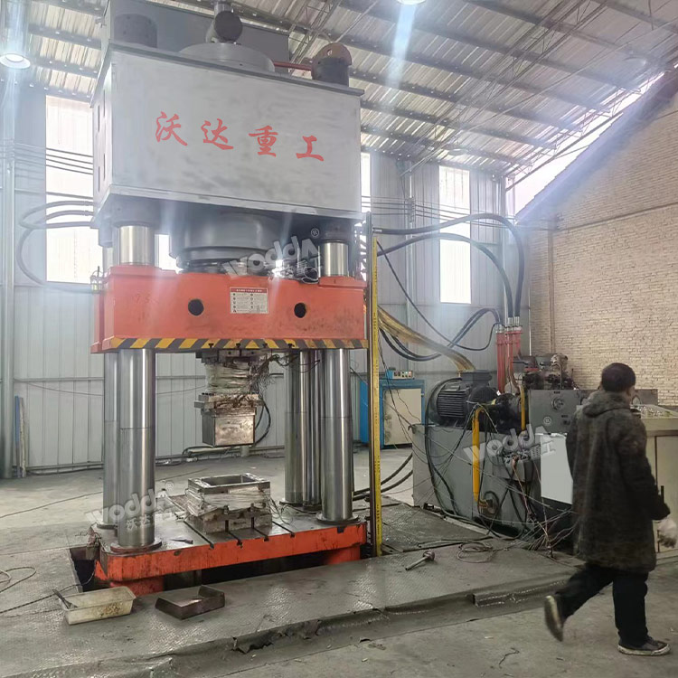 匣缽(bō)液壓機(ji) 匣缽液(ye)壓機