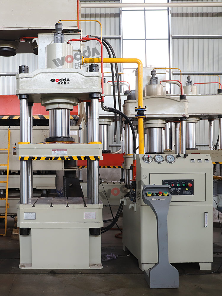 200噸(dūn)四柱拉伸(shen)機 200噸四柱(zhù)拉伸機