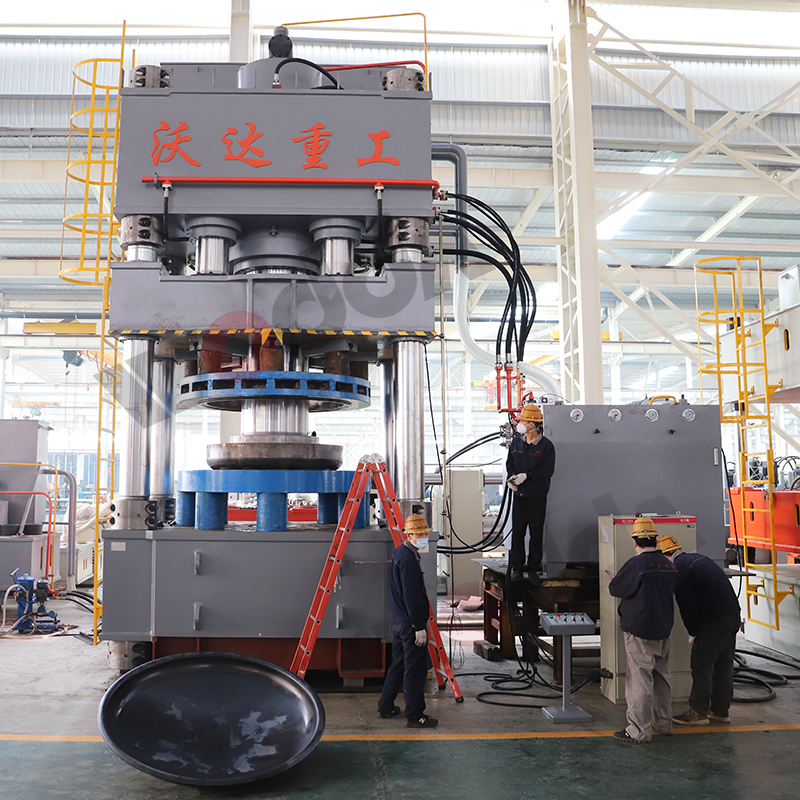 3000噸封(fēng)頭拉伸(shēn)液壓機(jī) 3000噸封頭(tóu)拉伸液(ye)壓機