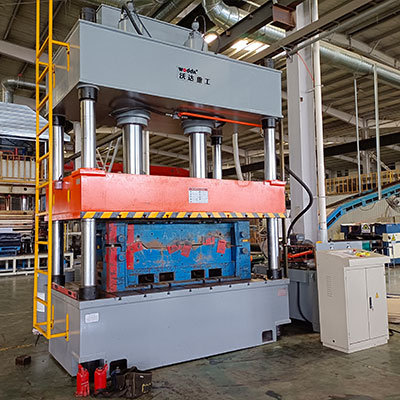 汽(qi)車内飾件模(mó)壓成型液壓(yā)機