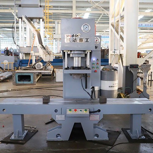 63噸單(dan)臂校直機(jī)