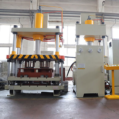 石墨(mò)壓塊成型液(ye)壓機